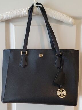 NWOT Tory Burch Black Saffiano Leather Tote with Logo Charm High Quality